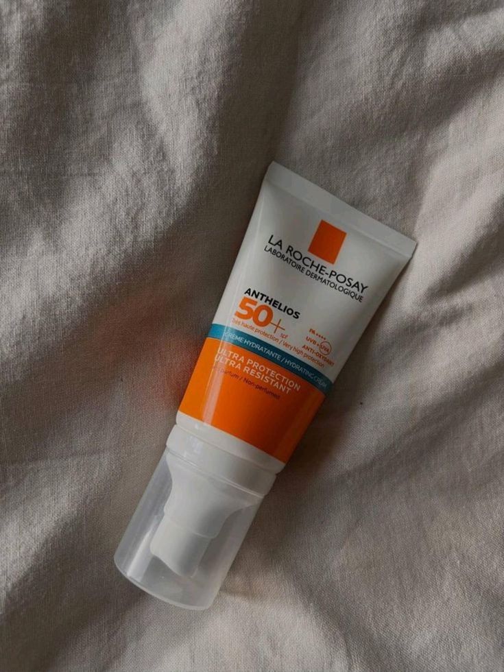 La Roche-Posay Anthelios UVMUNE 400 Hydrating Cream SPF50+ (50ml)